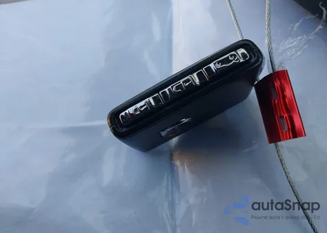 2026 Volvo Xc60 B5 Plus z USA, uszkodzony, nr VIN YV4M12RC4T1315130